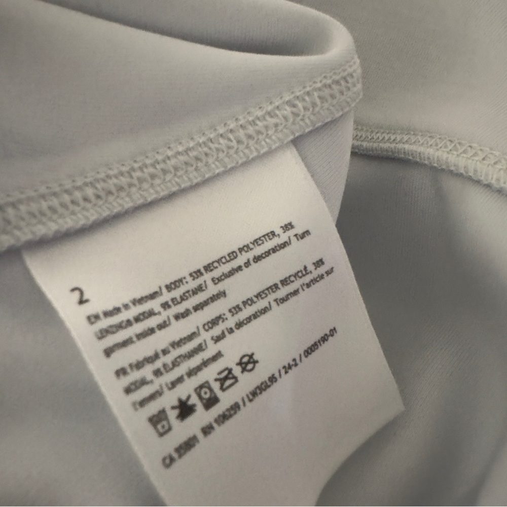NWOT Lululemon Perfectly Oversized Cropped Crew *Softstreme - Picture 11 of 11